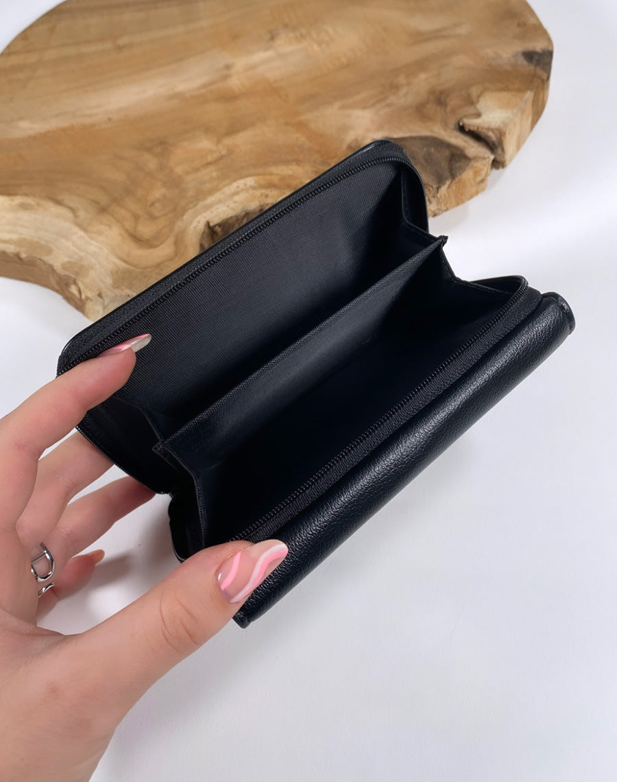 Porte-monnaie noir à détail doré