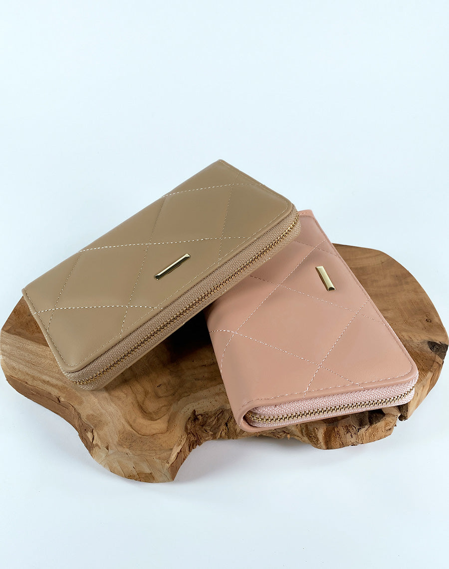 Portefeuille beige matelassé