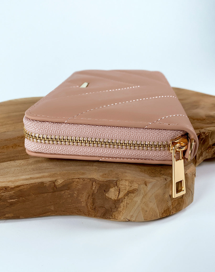 Portefeuille rose poudré matelassé chevron