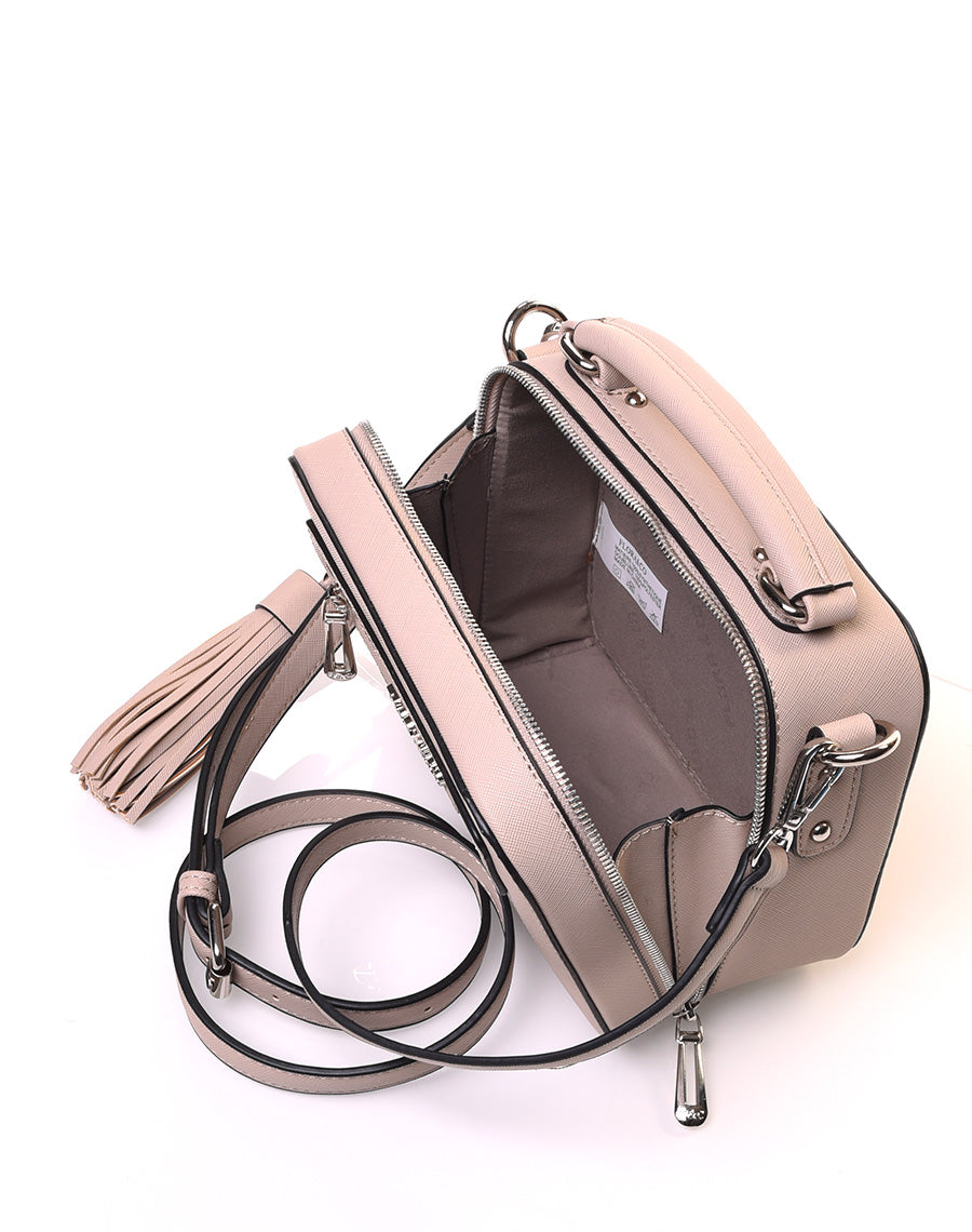 Sac bandoulière carré rigide type mallette beige