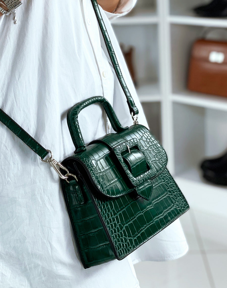 Sac à bandoulière vert effet croco à grosse sangle