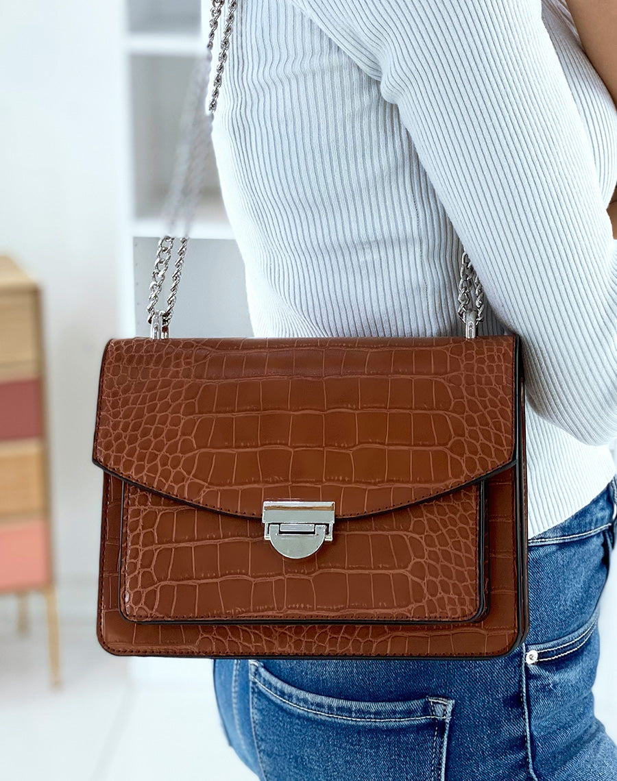 Sac camel effet croco à bandoulière en chaine argentée