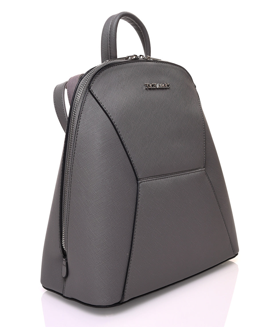 Sac à dos gris arrondi à surpiqures géométriques