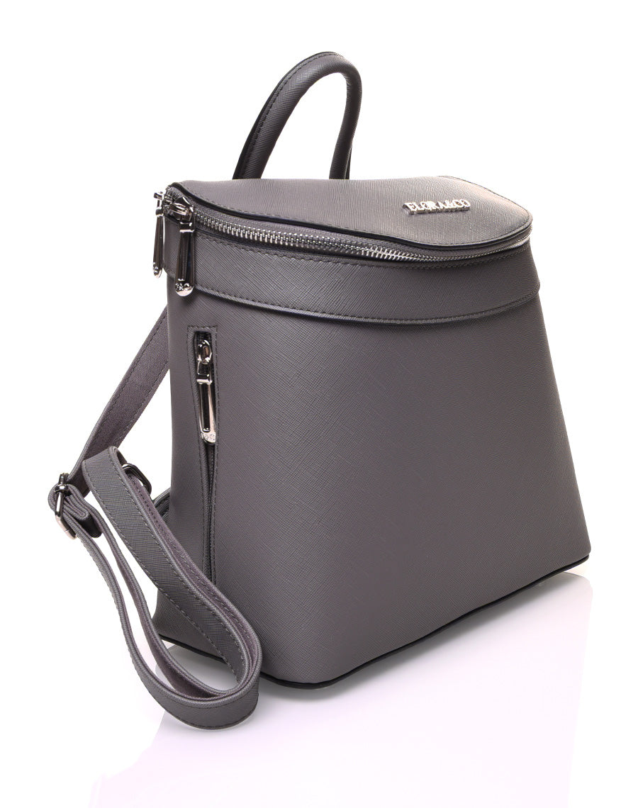 Sac à dos gris rigide à fermetures éclaires