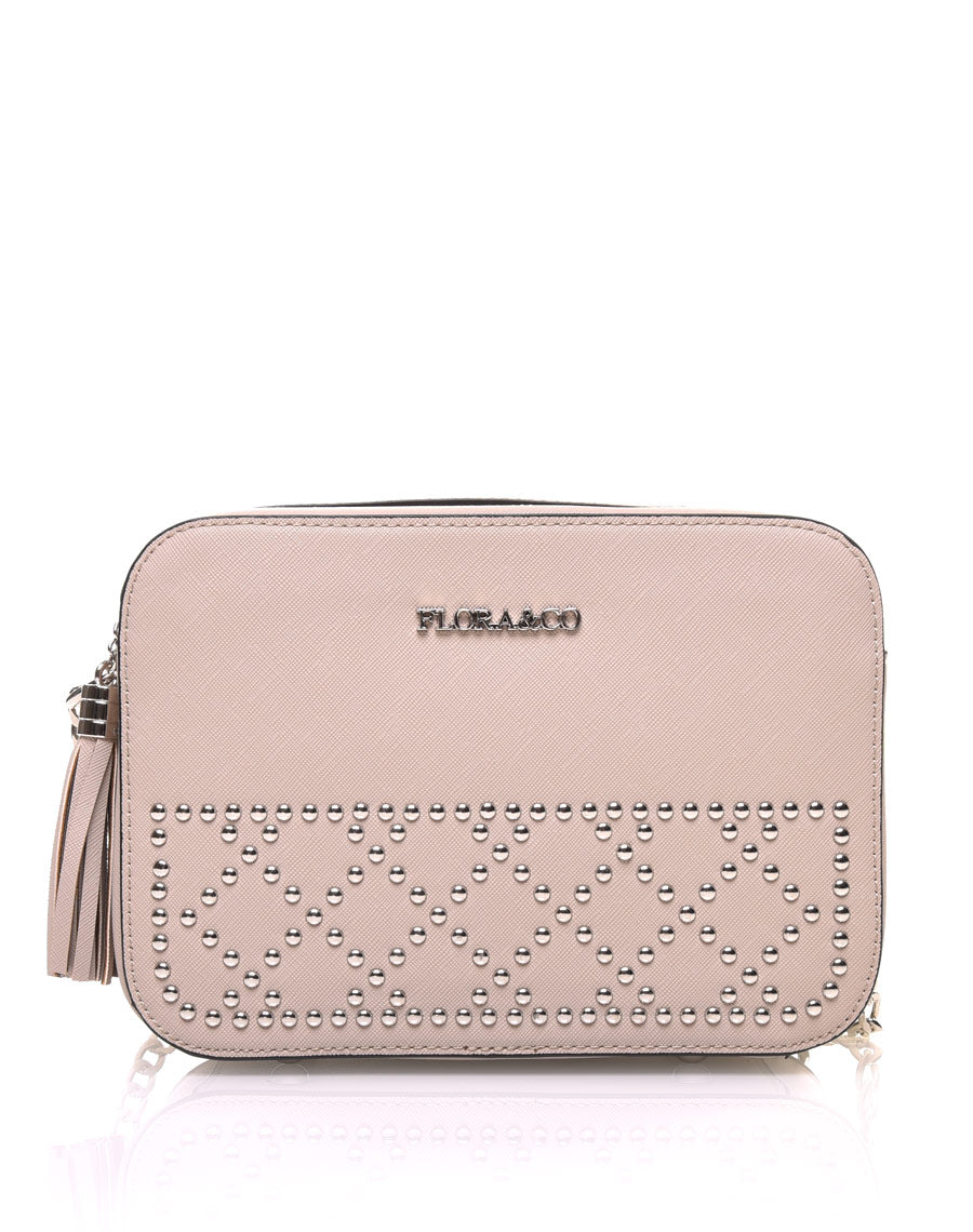 Sac en bandoulière clouté taupe