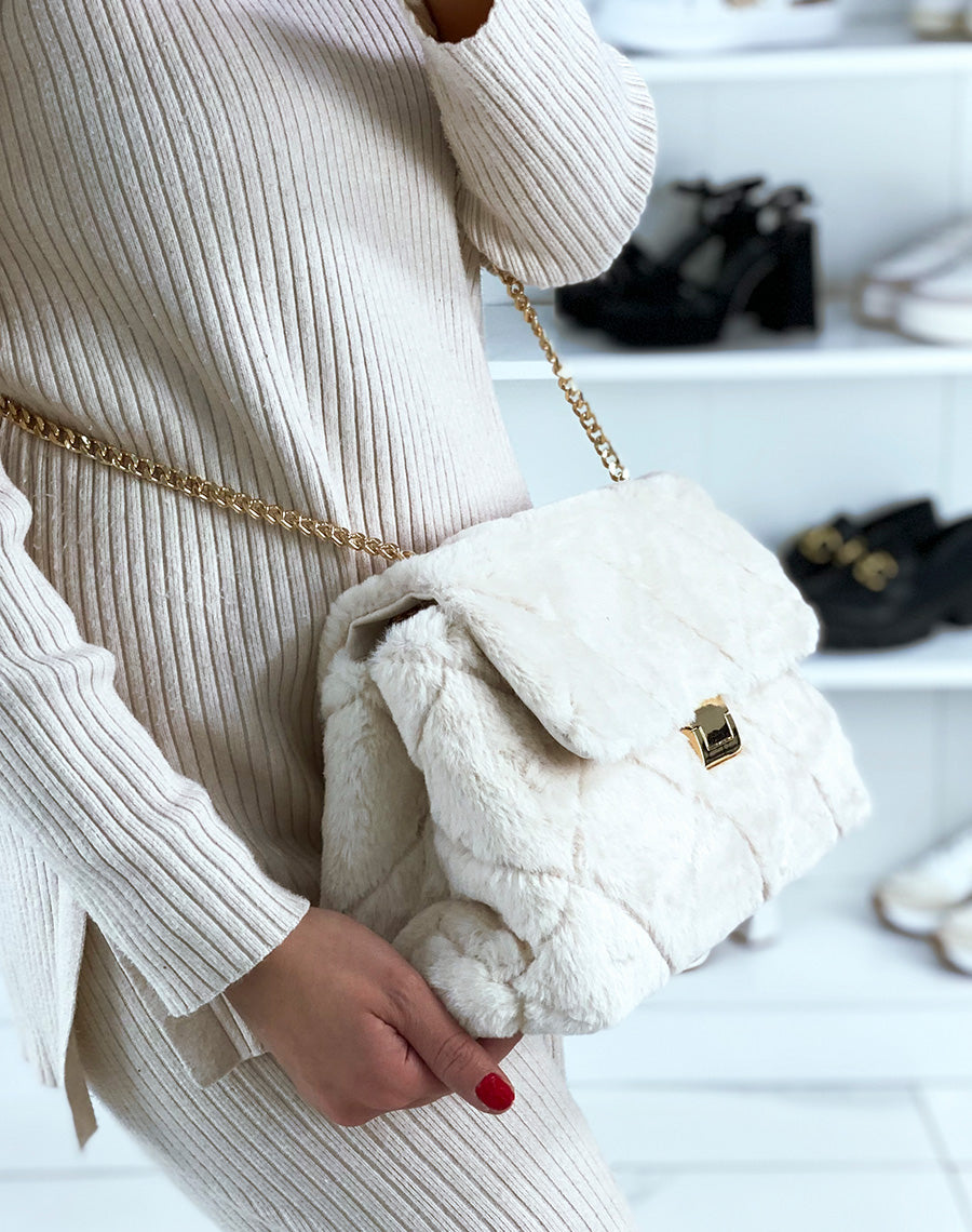 Sac à main beige fausse fourrure