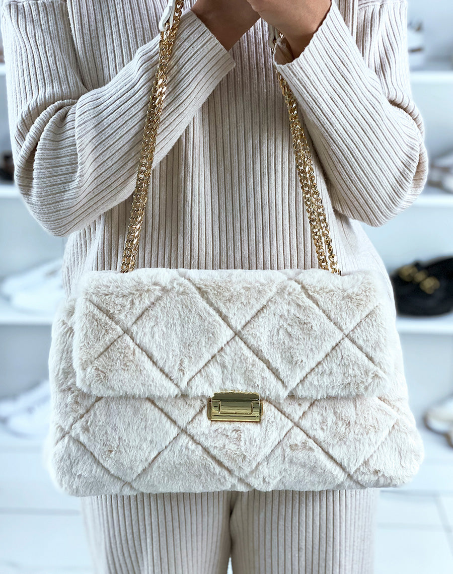 Sac à main beige fausse fourrure