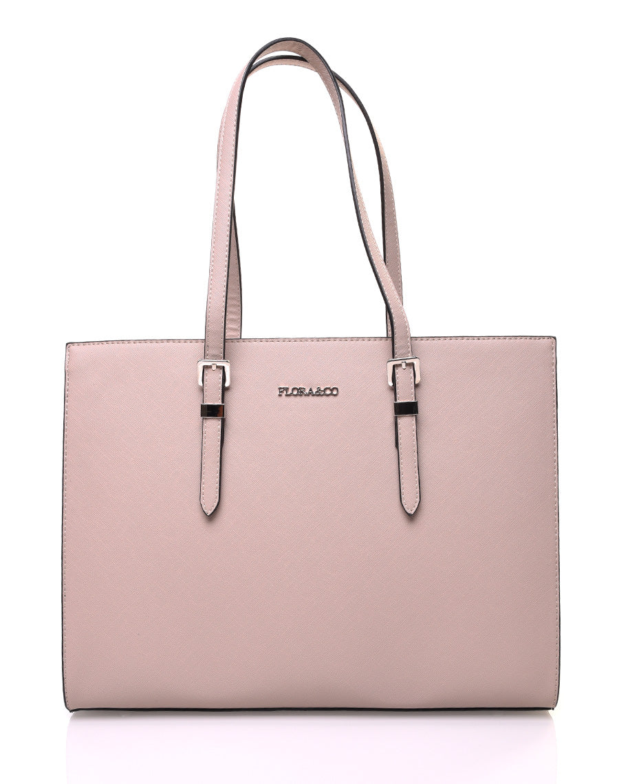 Sac à main beige rigide de forme rectangulaire