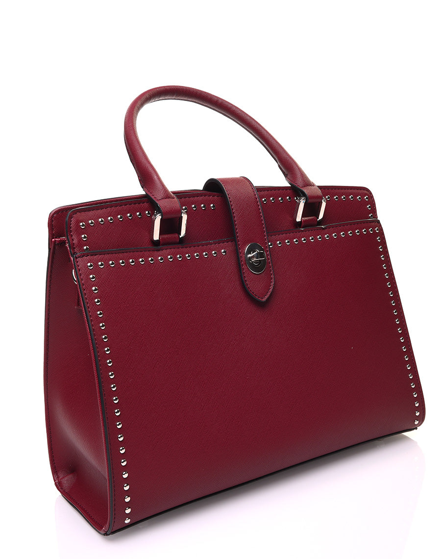 Sac à main bordeaux perlé de petits clous ronds