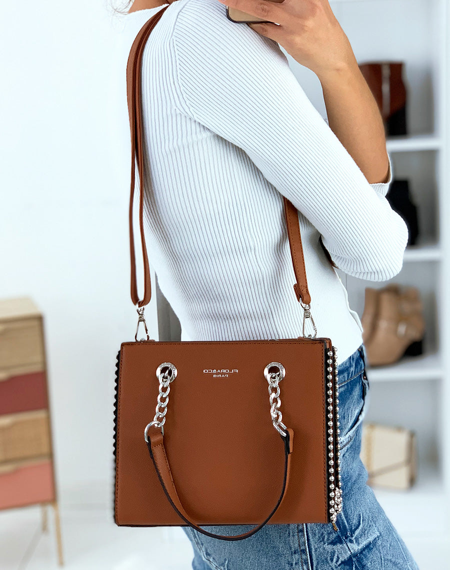 Sac à main camel clouté