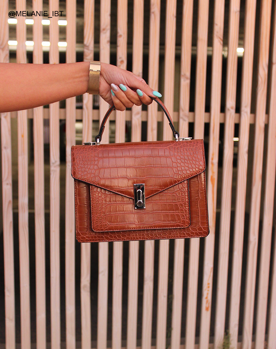Sac à main camel effet croco