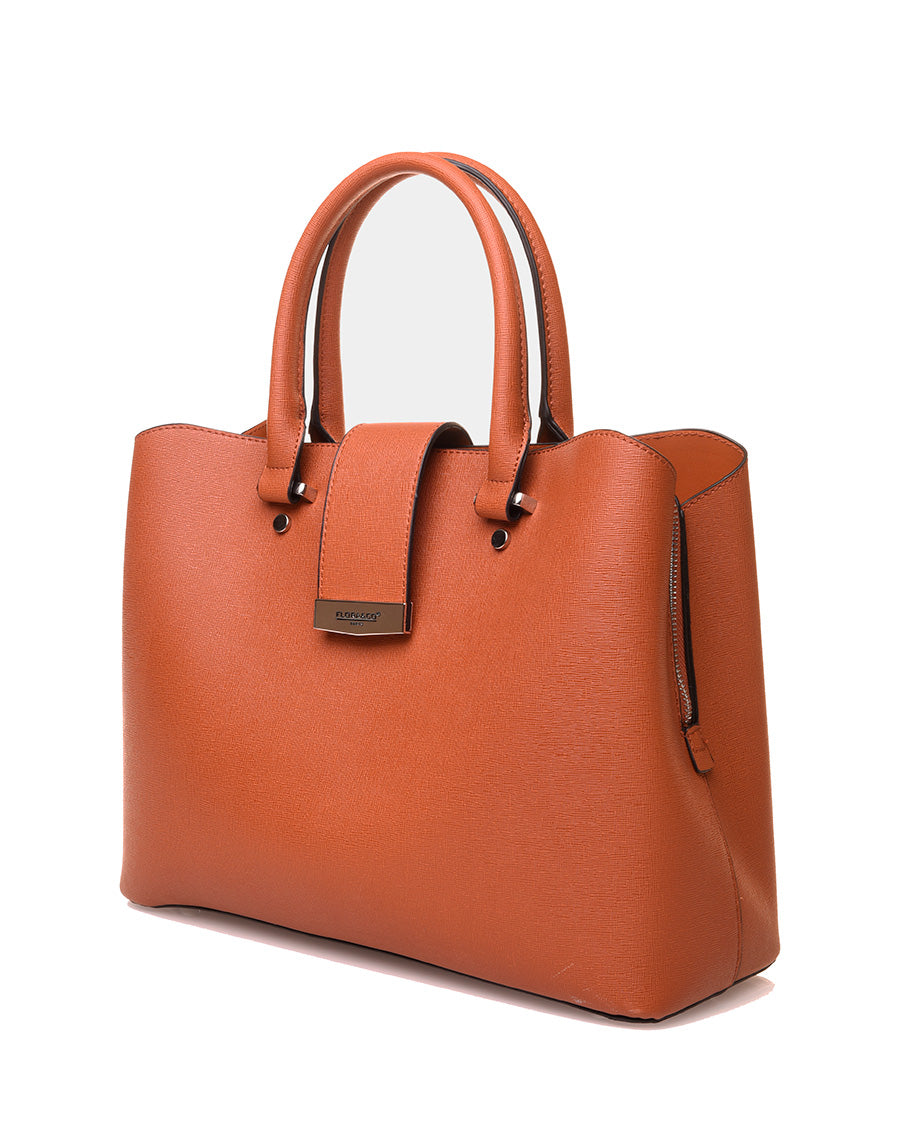 Sac à main camel à lanière aimante