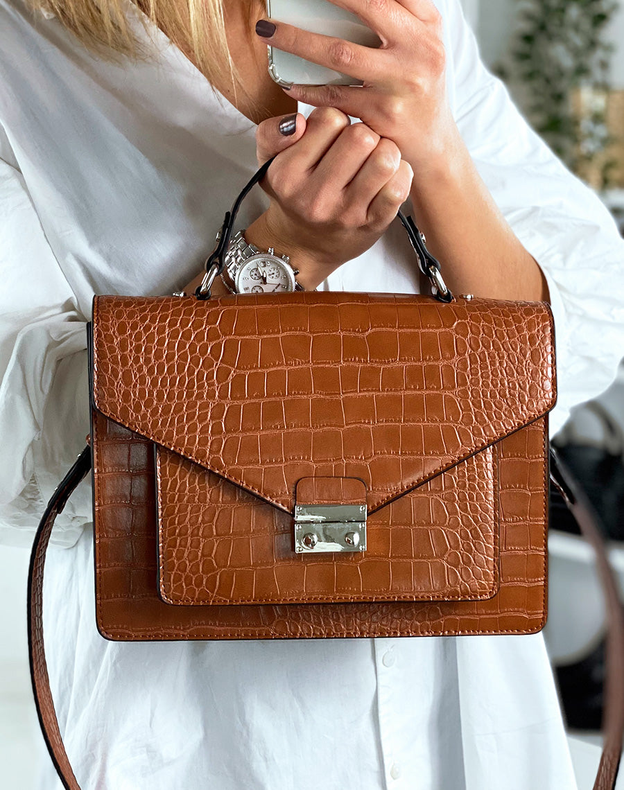 Sac à main effet croco camel