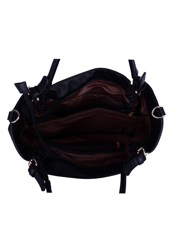 Sac à main noir avec pampilles 