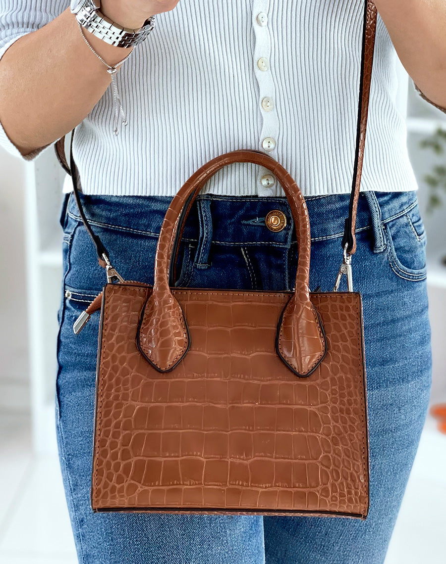 Sac à main petit camel effet croco