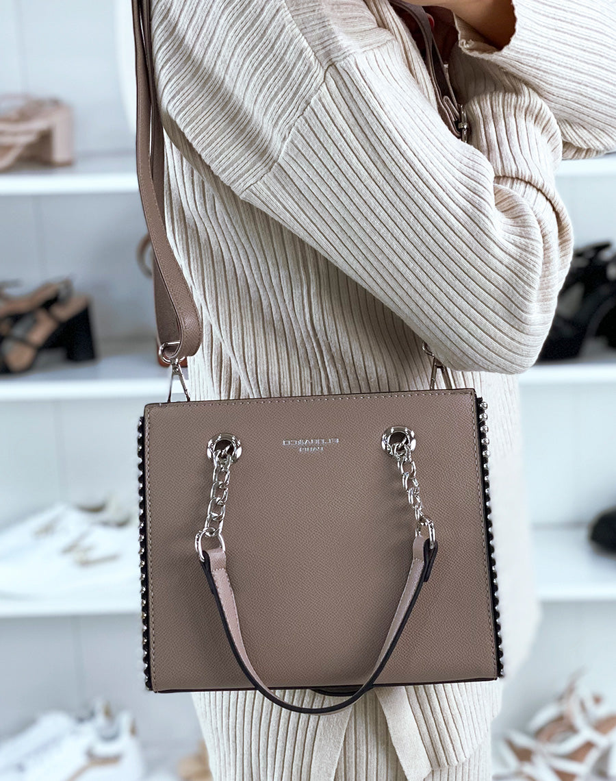 Sac à main taupe clouté