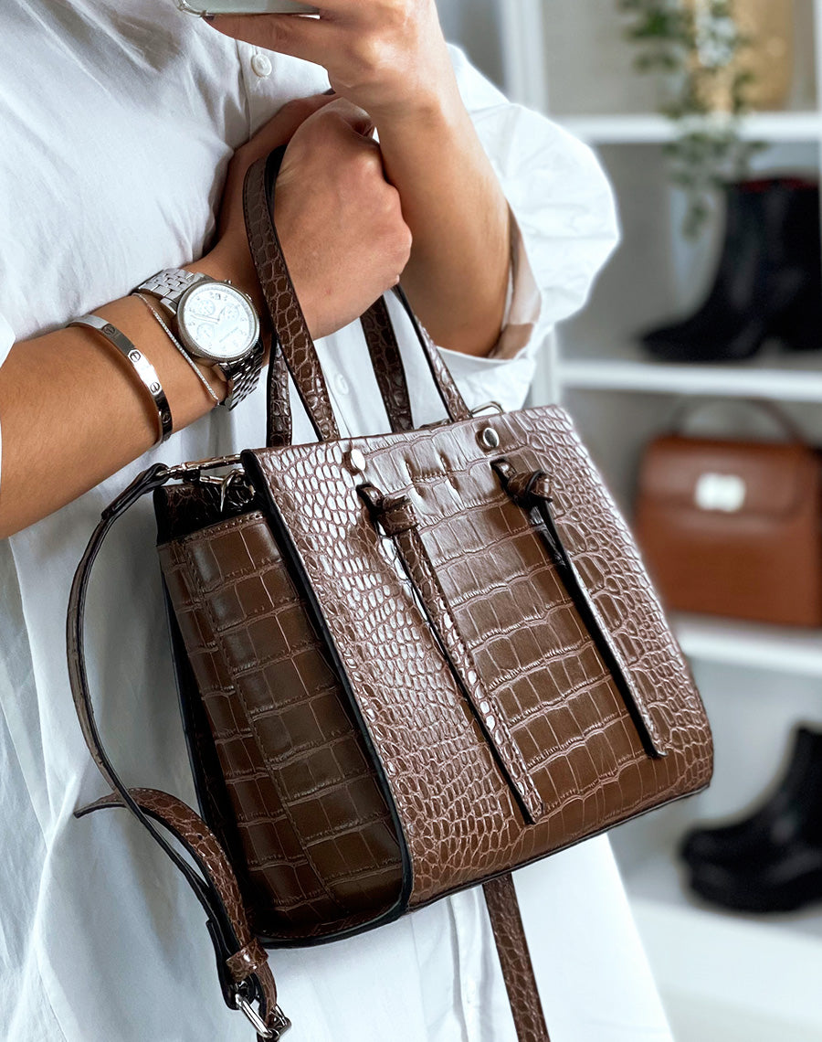 Sac à main taupe effet croco
