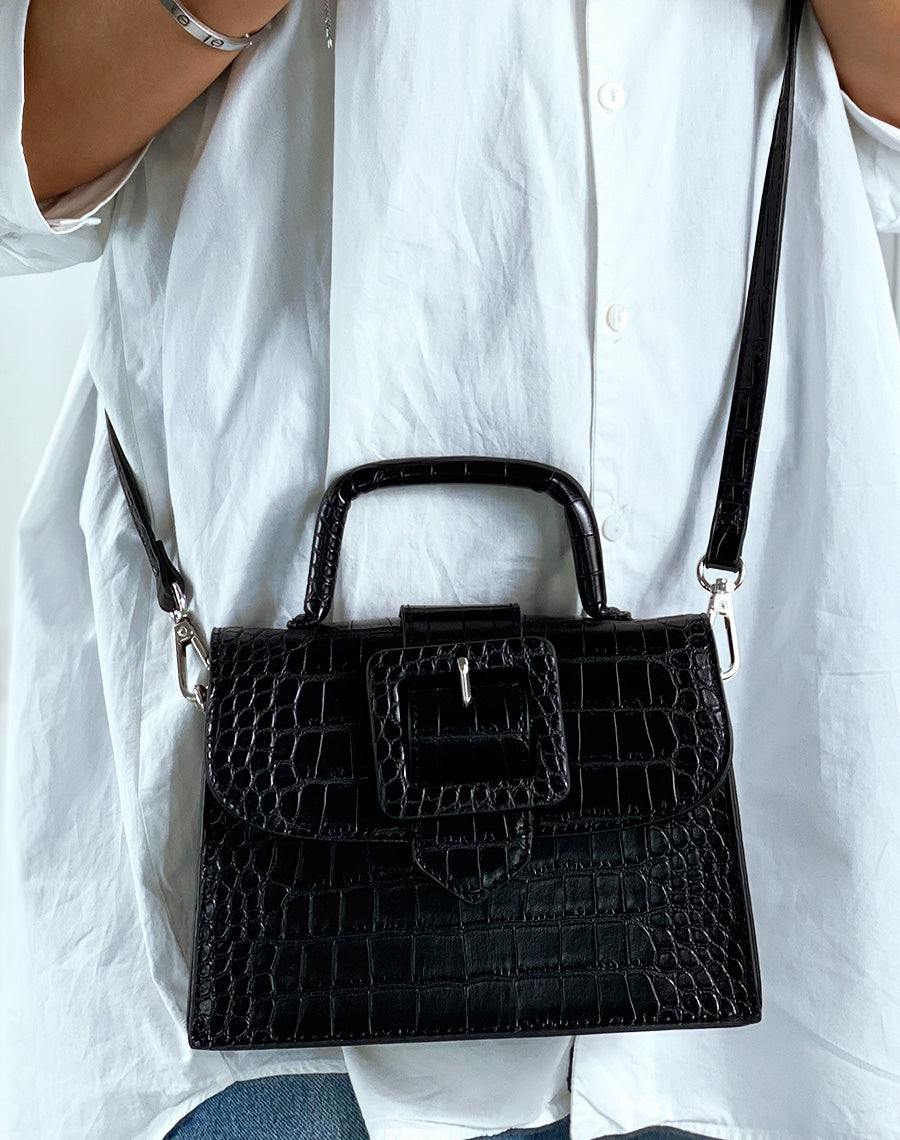 Sac mini noir effet croco à sangle carré