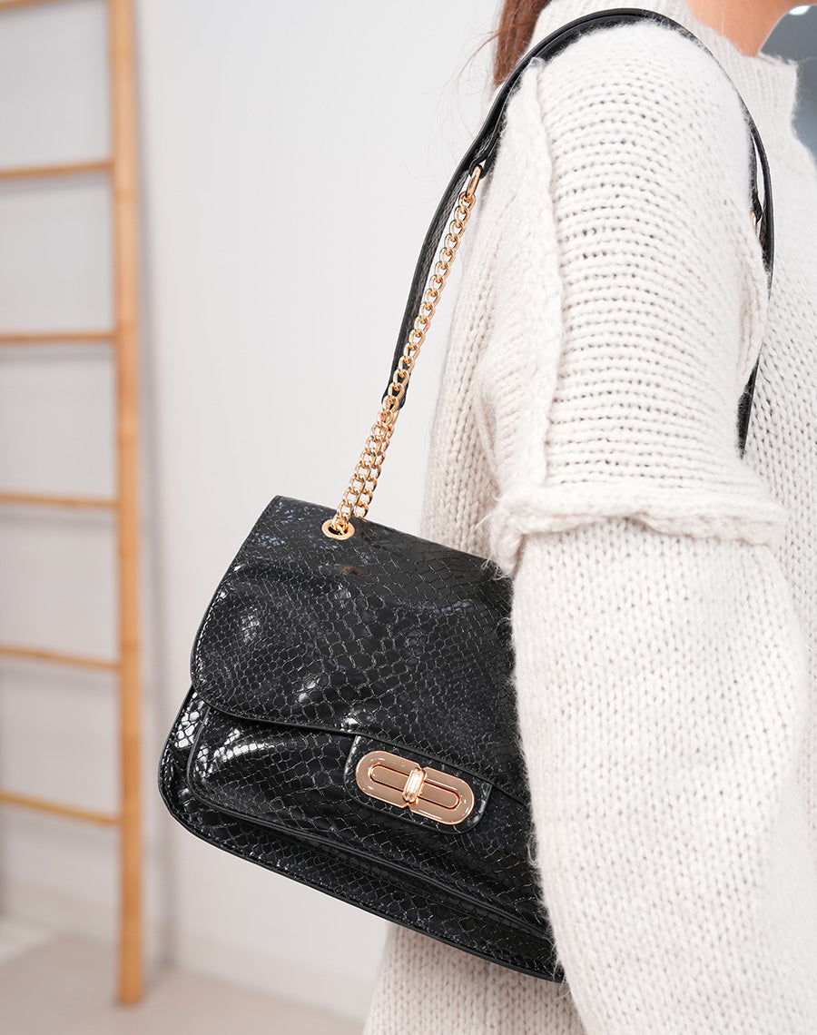 Sac noir vernis effet croco