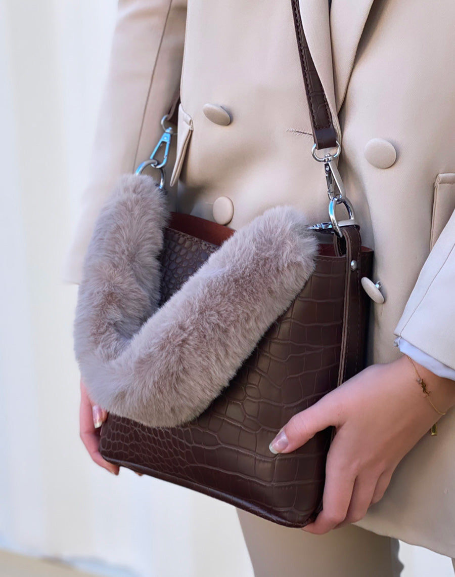 Sac sceau marron effet croco 