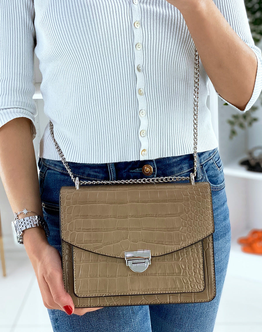 Sac taupe effet croco à bandoulière en chaine argentée