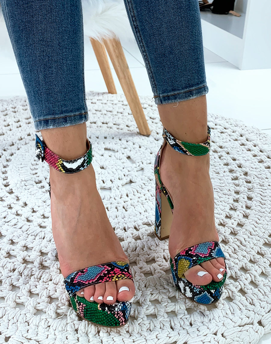 Sandale multicolore effet python