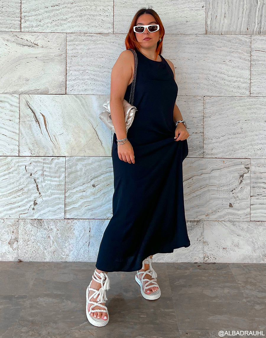 Sandales beiges à plateforme et à corde 