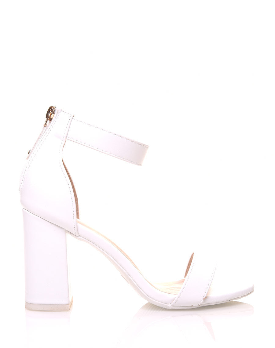 Sandales blanches