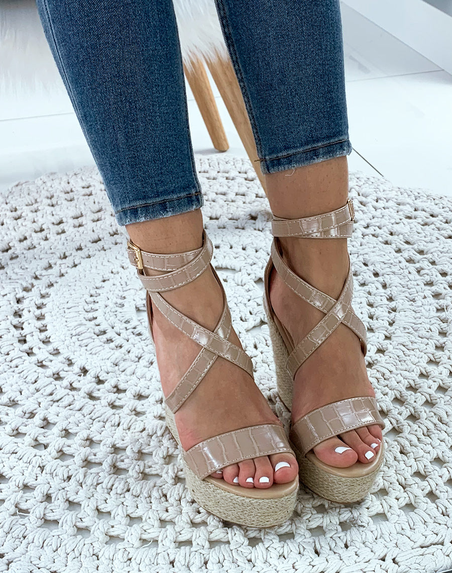 Sandales compensées beige croco