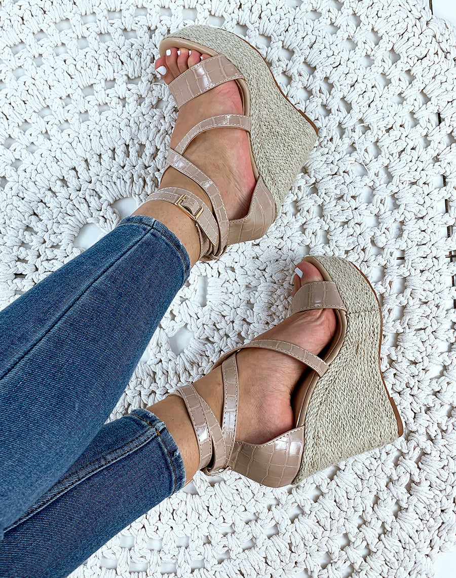 Sandales compensées beige croco