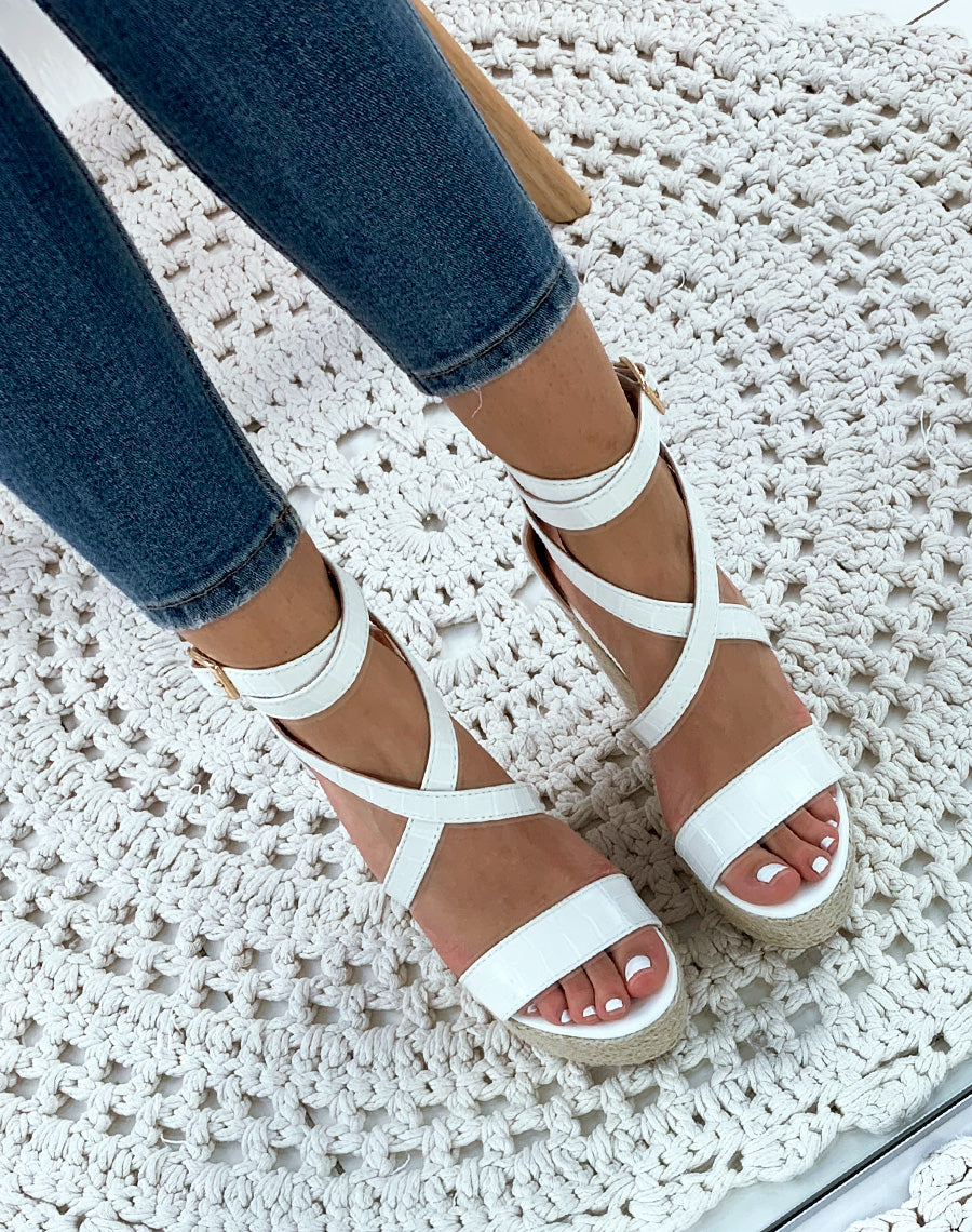 Sandales compensées blanche croco