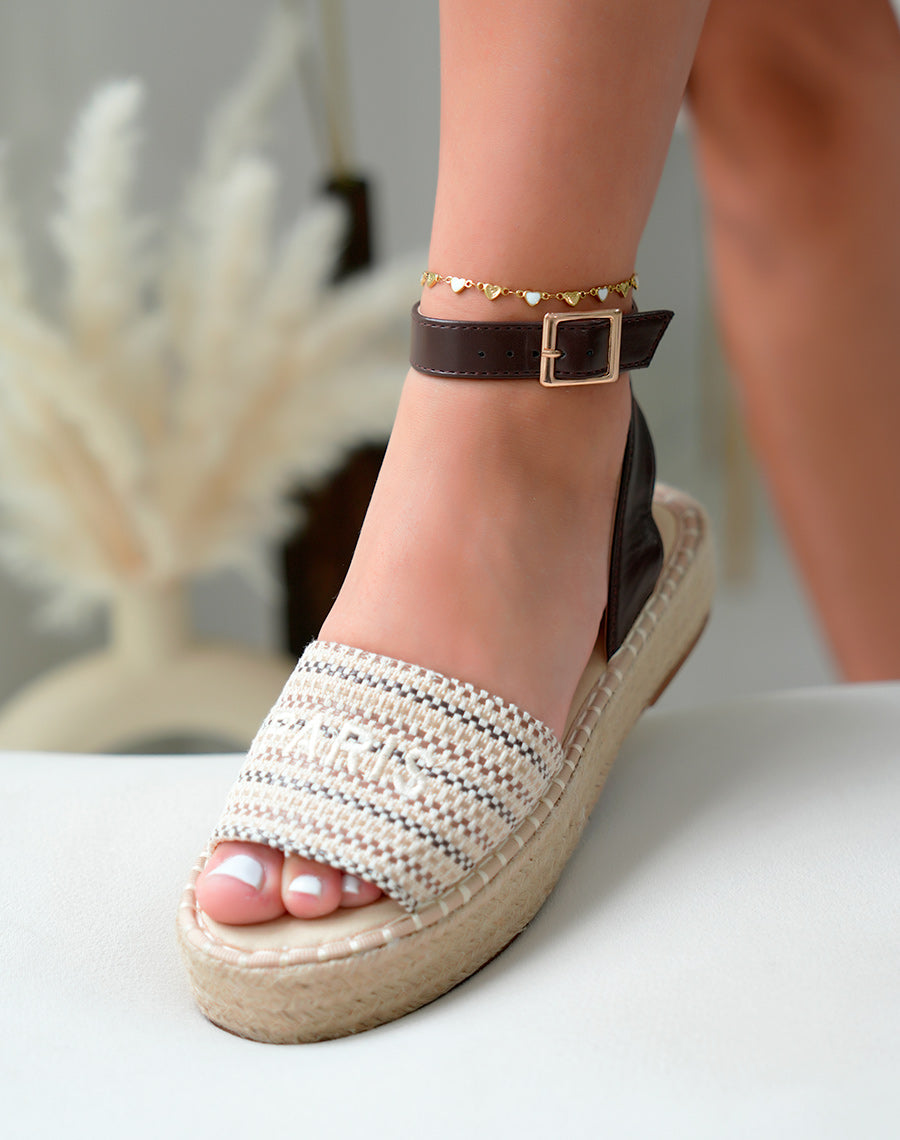 Sandales femme compensées effet tissé beige et marron avec lanière ajustable