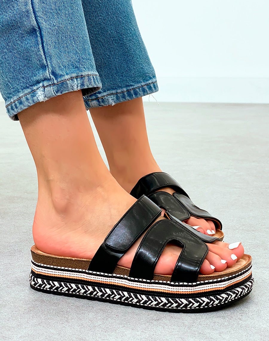 Sandales Mules Noires à Plateforme avec Motif Aztèque – Confort Ethnique Chic