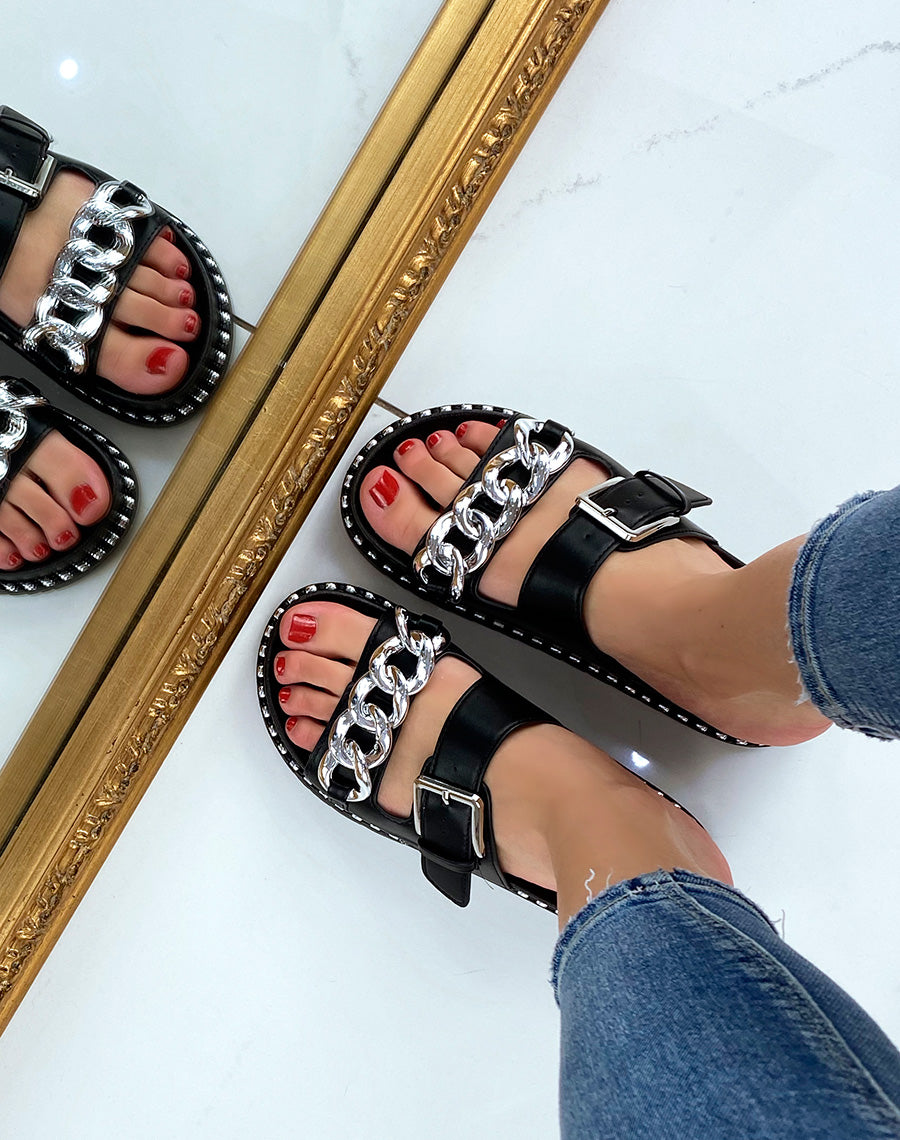 Sandales noires à doubles brides et chaîne argentée