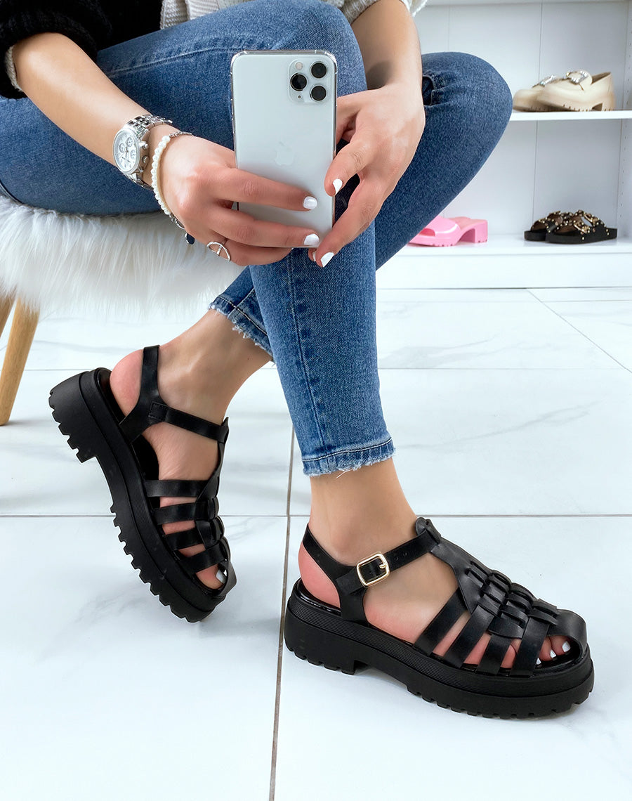 Sandales noires semi-fermées à multiples brides et semelle crantée