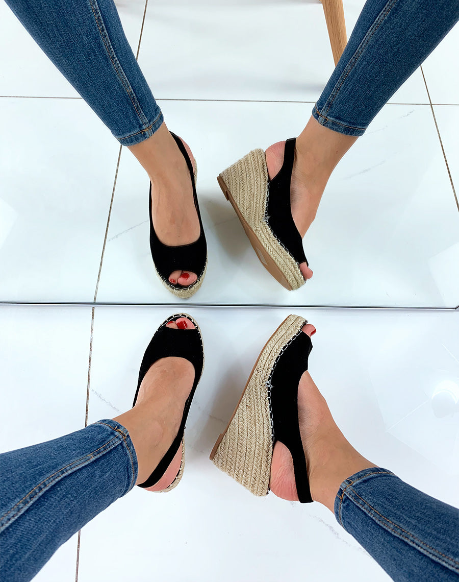 Sandales à talons compensés en suédine noire