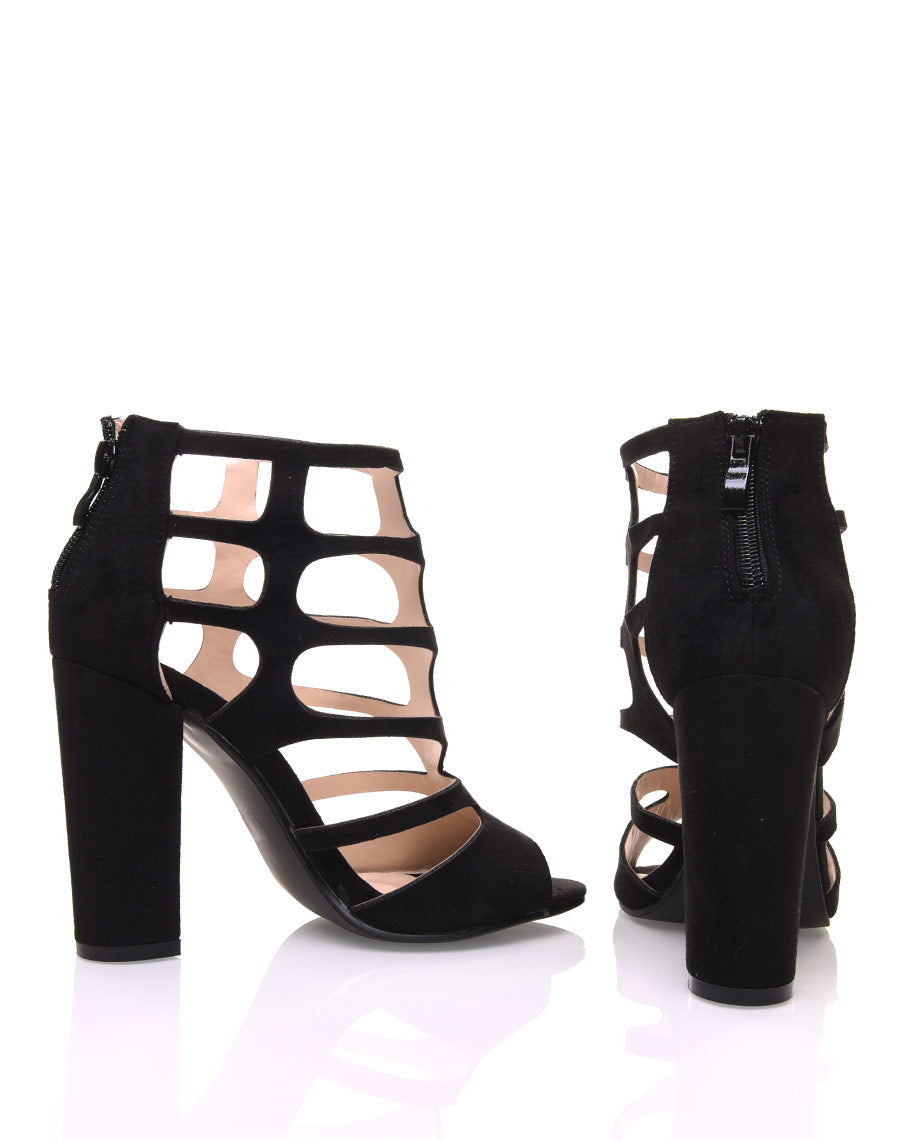 Sandales à talons en suédine noires