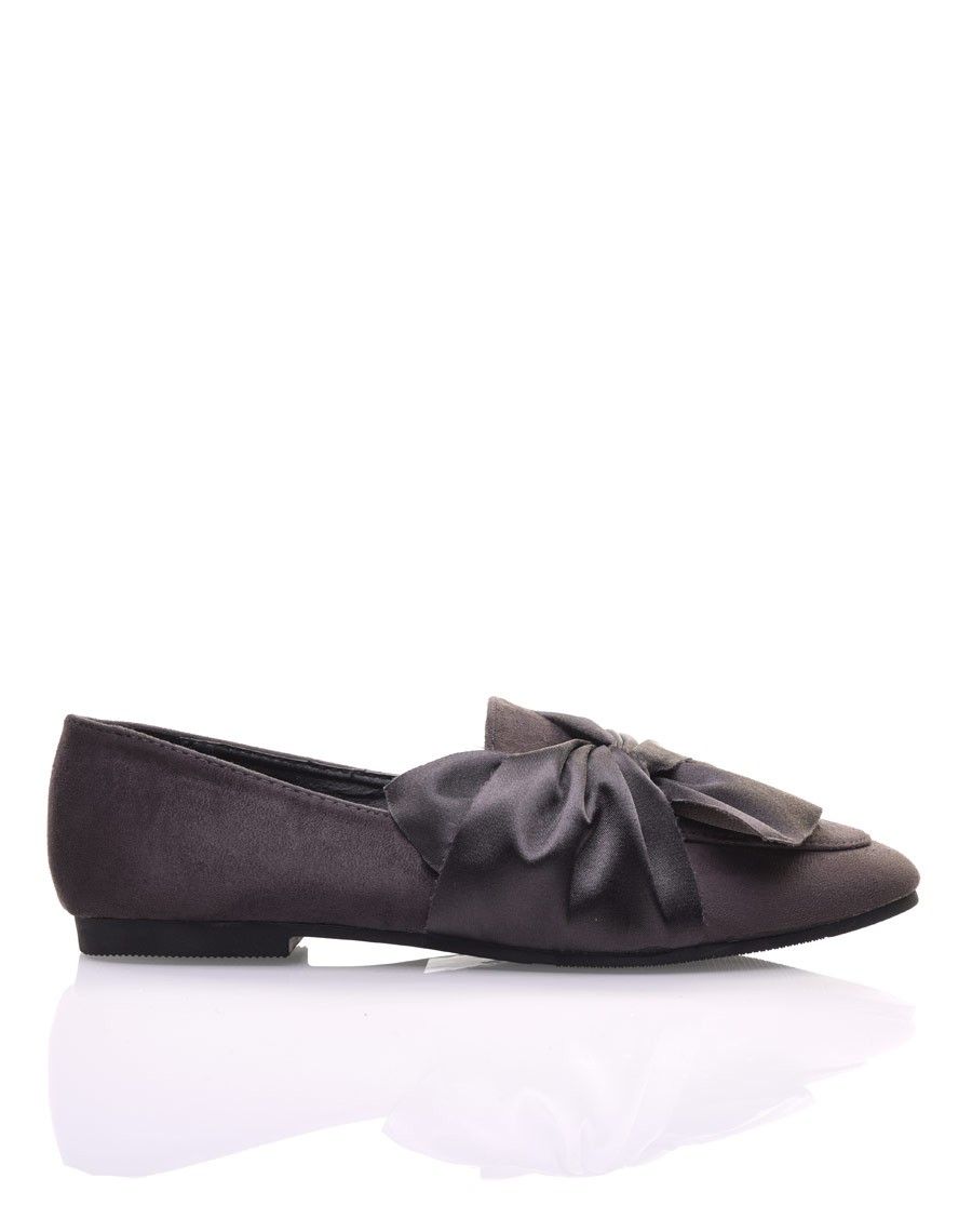 Slippers grises à noeud